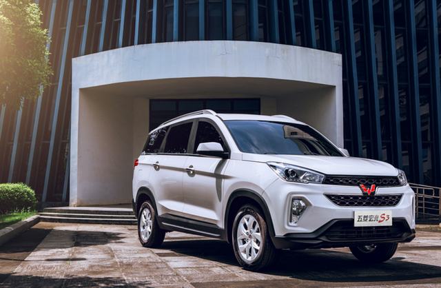 ¶ ׿SUV9ʽ